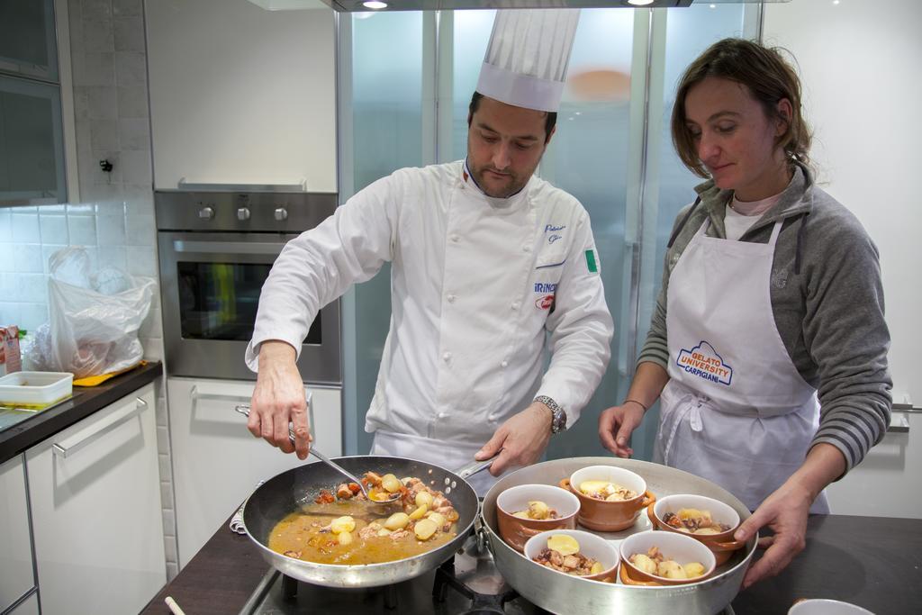 Appartamenti Villa Il Poggiolo 디아노마리나 외부 사진